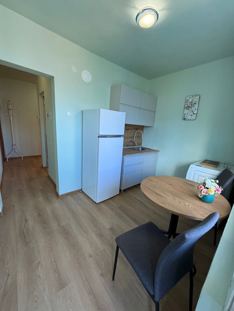 Na sprzedaż  1 sypialnia region Błagojewgrad , Goce Delczew , 50 mkw | 78084008 - obraz [3]