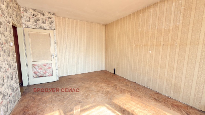 Продава 2-СТАЕН, гр. София, Борово, снимка 2 - Апартаменти - 52246437