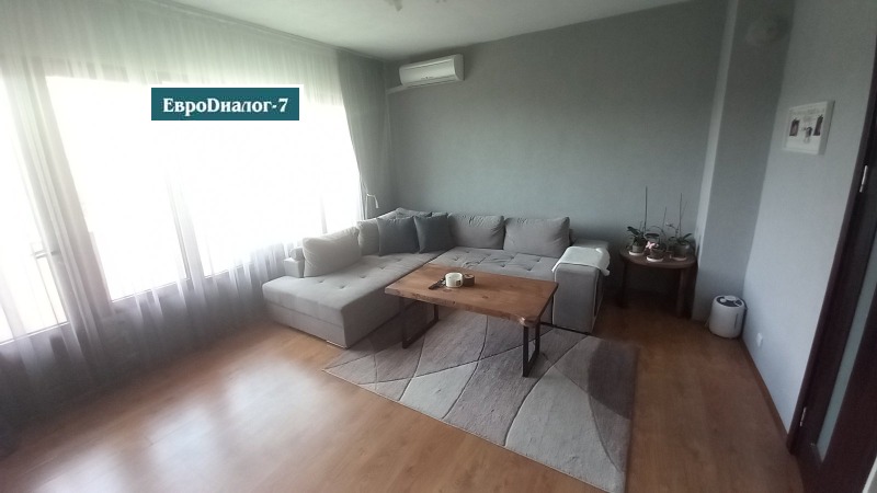 Eladó  2 hálószobás Plovdiv , Mladezski Halm , 86 négyzetméter | 78010268 - kép [2]