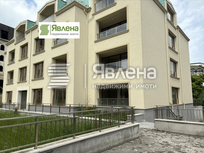 In vendita  2 camere da letto Sofia , Dragalevtsi , 137 mq | 45114399