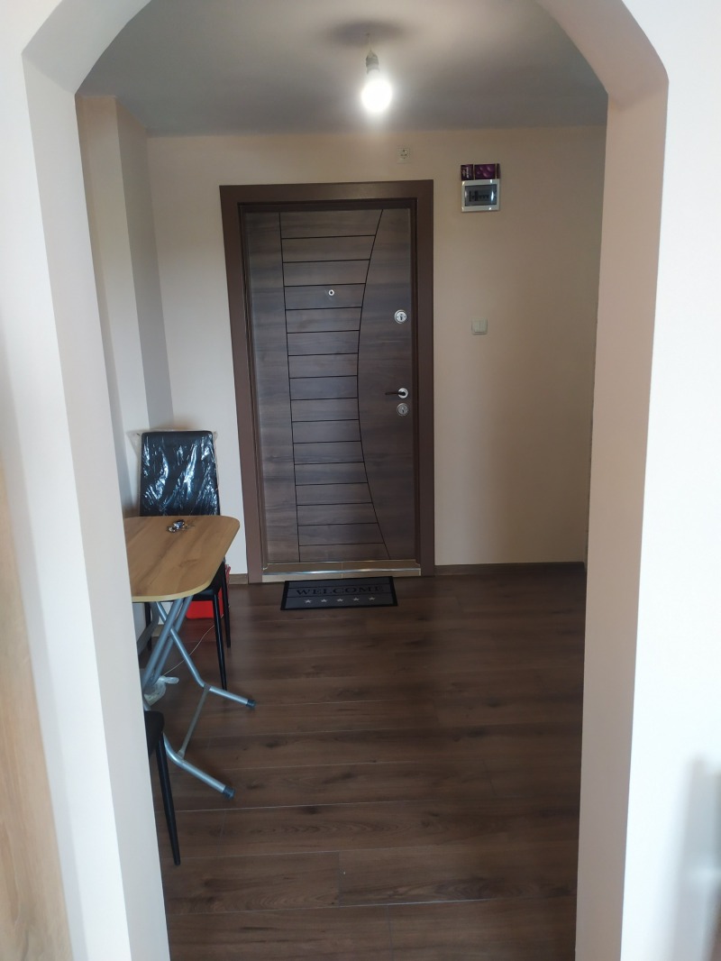 Продава АТЕЛИЕ, ТАВАН, гр. Плевен, Широк център, снимка 14 - Апартаменти - 52782306