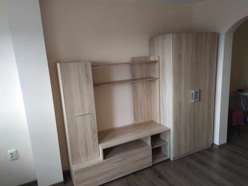 Продава АТЕЛИЕ, ТАВАН, гр. Плевен, Широк център, снимка 6 - Апартаменти - 52782306