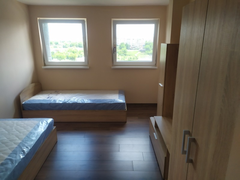 Продава АТЕЛИЕ, ТАВАН, гр. Плевен, Широк център, снимка 11 - Апартаменти - 52782306