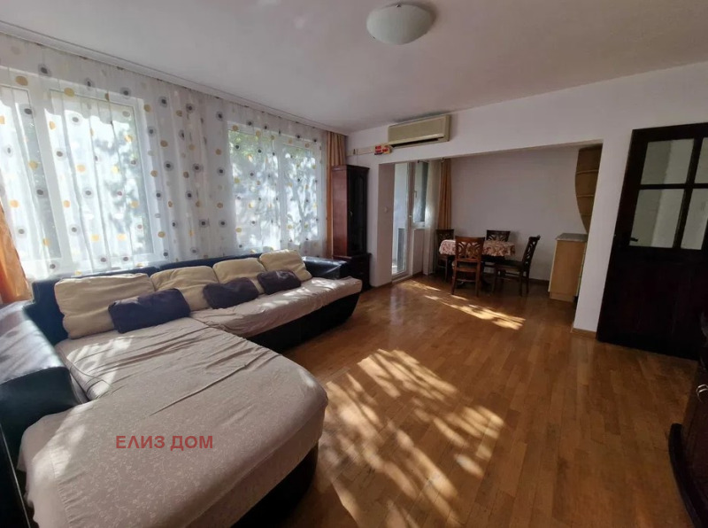 Продается  2 спальни Варна , Спортна зала , 118 кв.м | 26087568