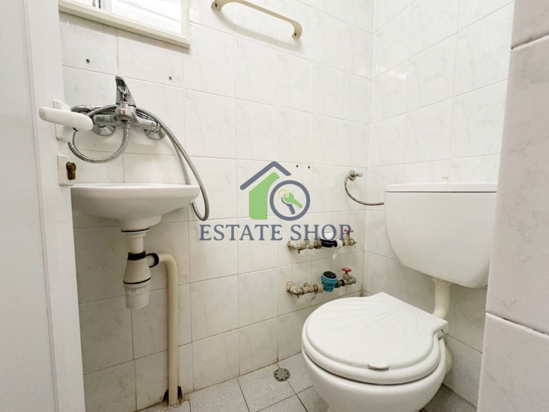 In vendita  2 camere da letto Plovdiv , Karshiiaka , 131 mq | 67602688 - Immagine [13]