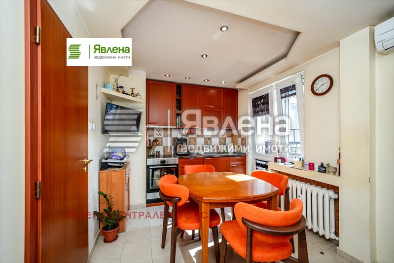 Продава 3-СТАЕН, гр. София, Хиподрума, снимка 3 - Апартаменти - 54610915