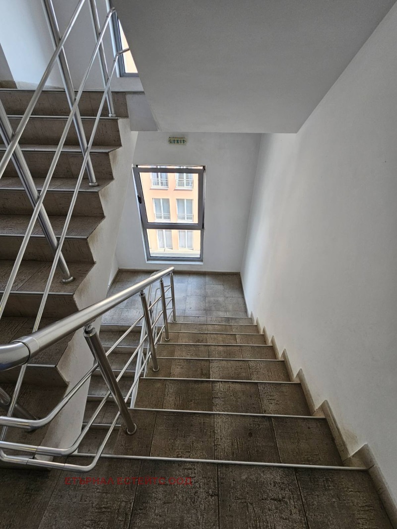 Eladó  Hivatal Sofia , Zona B-18 , 80 négyzetméter | 65100386 - kép [3]