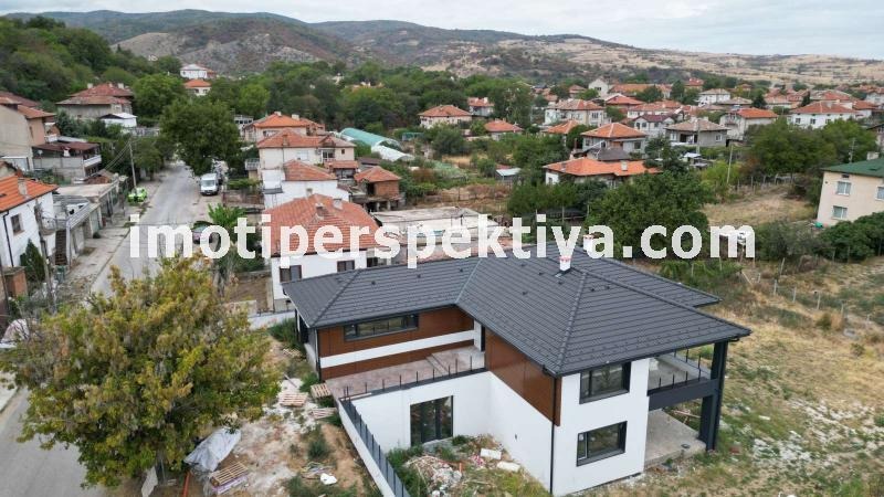 De vânzare  Casa regiunea Plovdiv , Pârveneț , 450 mp | 69289558 - imagine [8]