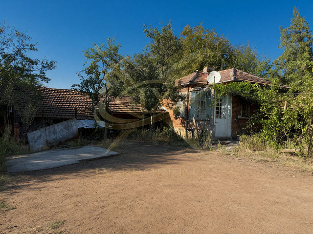 Продава КЪЩА, с. Светлина, област Бургас