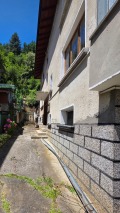 Продава КЪЩА, гр. Троян, област Ловеч, снимка 2