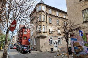 3+ dormitorios Tsentar, Sofia