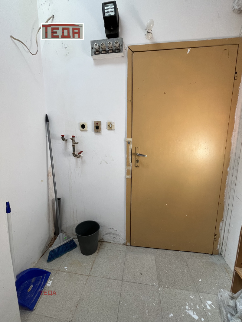 Продава 1-СТАЕН, гр. Враца, Дъбника, снимка 3 - Апартаменти - 52548228