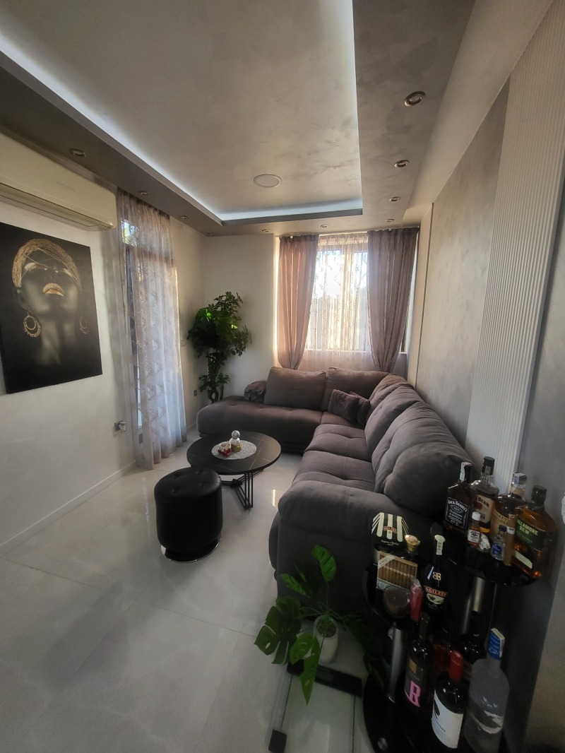 En venta  2 dormitorios Pleven , Shirok tsentar , 100 metros cuadrados | 23320946 - imagen [16]