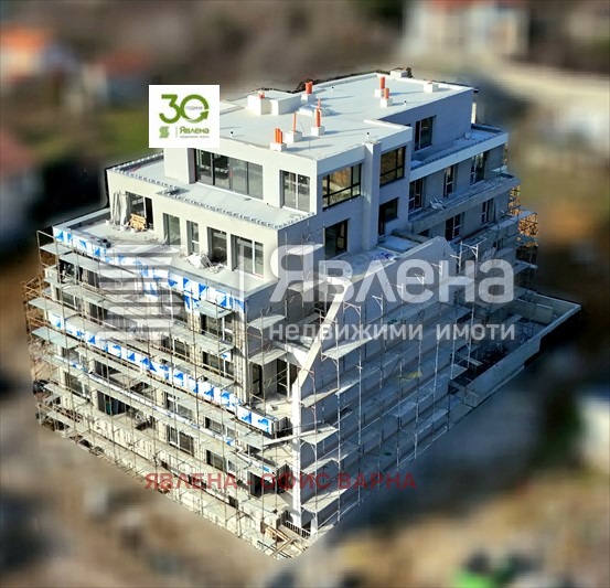 Продава 3-СТАЕН, гр. Варна, Левски 1