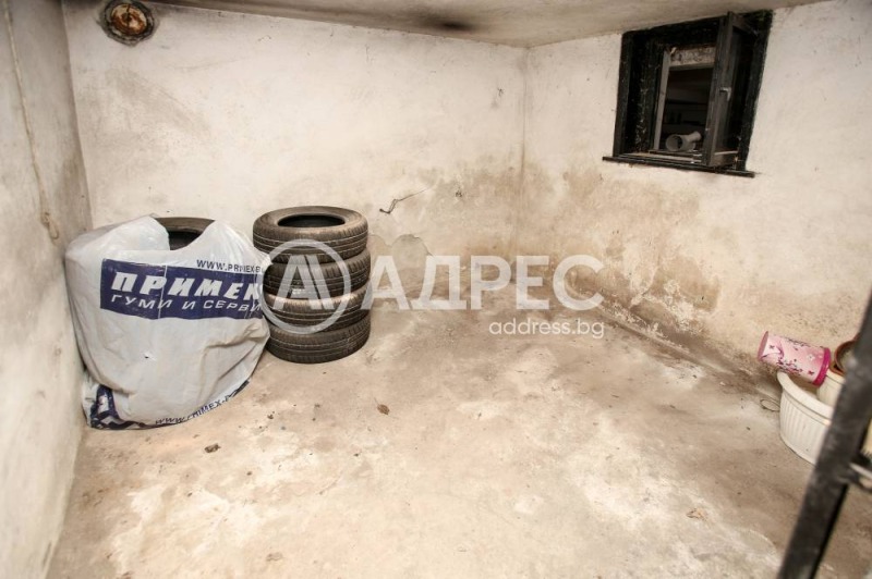 Продава КЪЩА, с. Алдомировци, област София област, снимка 13 - Къщи - 53020228