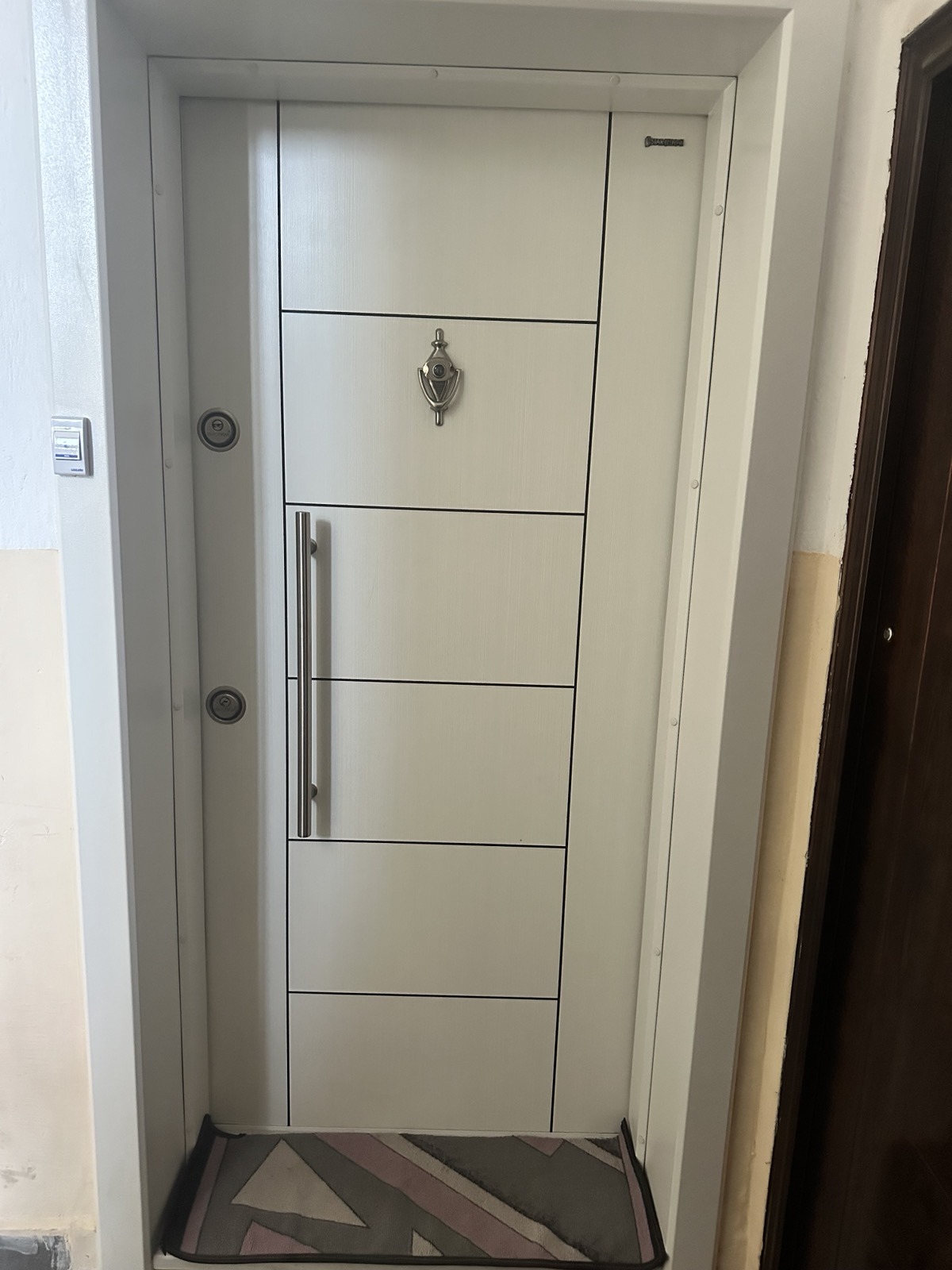 Продава 2-СТАЕН, гр. Кърджали, Център, снимка 11 - Апартаменти - 55307835