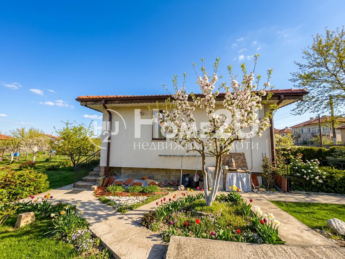 Продава КЪЩА, с. Чернево, област Варна, снимка 5 - Къщи - 53856377