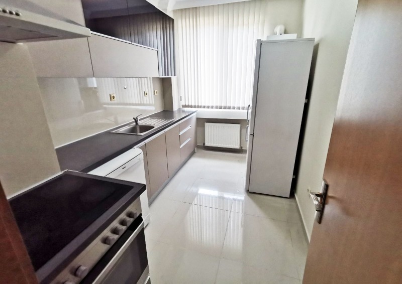 Te koop  2 slaapkamers Plovdiv , Trakija , 130 m² | 26708933 - afbeelding [13]