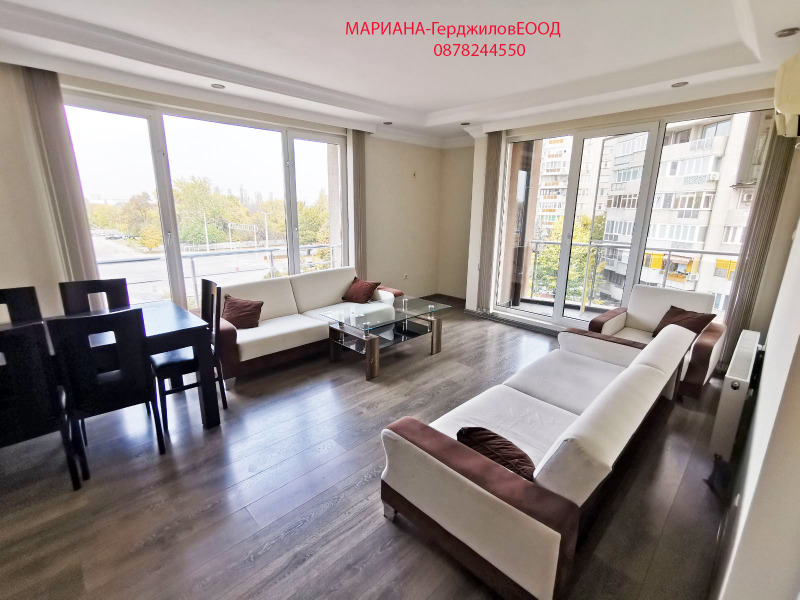 Te koop  2 slaapkamers Plovdiv , Trakija , 130 m² | 26708933