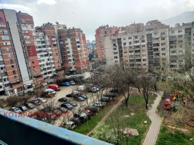 1 quarto Zona B-18, Sofia
