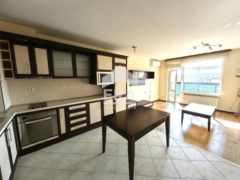 Продава 2-СТАЕН, гр. Русе, Широк център