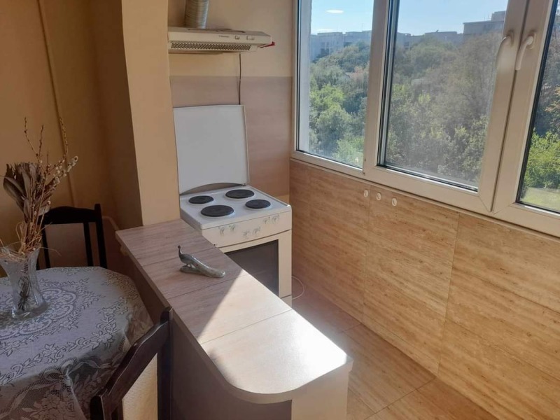 Na prodej  2 ložnice Sofia , Slatina , 88 m2 | 36115066 - obraz [3]