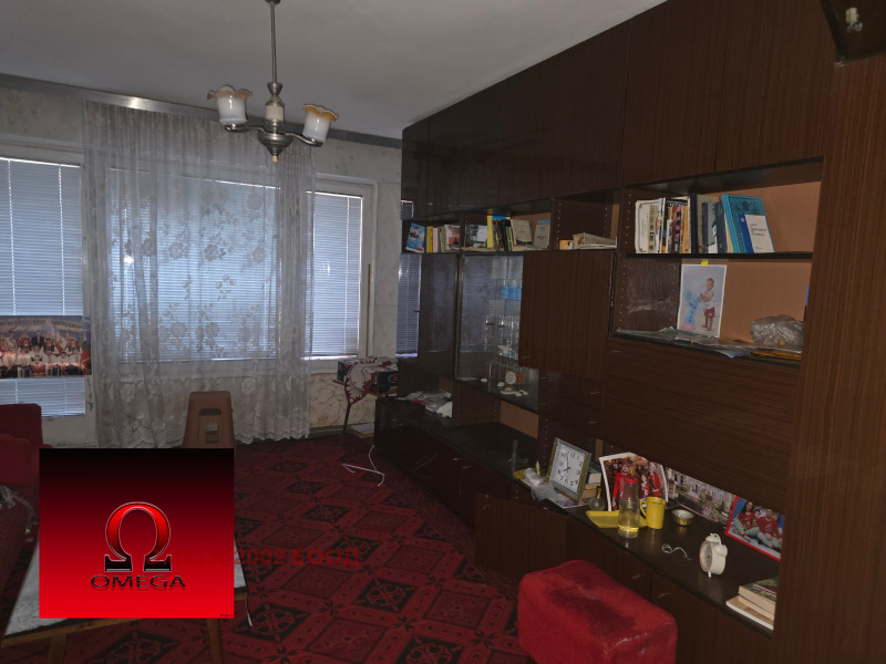 Продава  3-стаен град Русе , Здравец Изток , 80 кв.м | 26384778 - изображение [4]