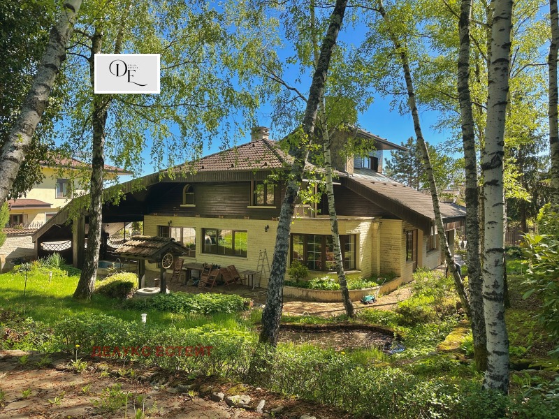 Na prodej  Dům Sofia , v.z.Kinocentara , 556 m2 | 69313197
