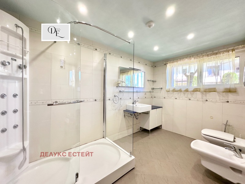 Na prodej  Dům Sofia , v.z.Kinocentara , 556 m2 | 69313197 - obraz [16]