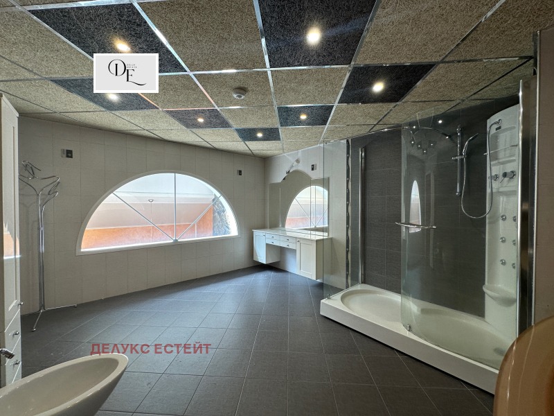 Na prodej  Dům Sofia , v.z.Kinocentara , 556 m2 | 69313197 - obraz [13]