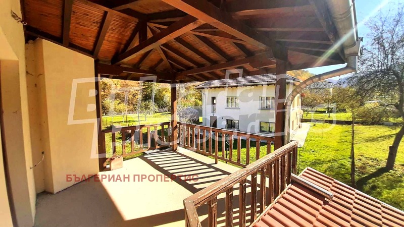 Продава КЪЩА, с. Рибарица, област Ловеч, снимка 13 - Къщи - 52374818