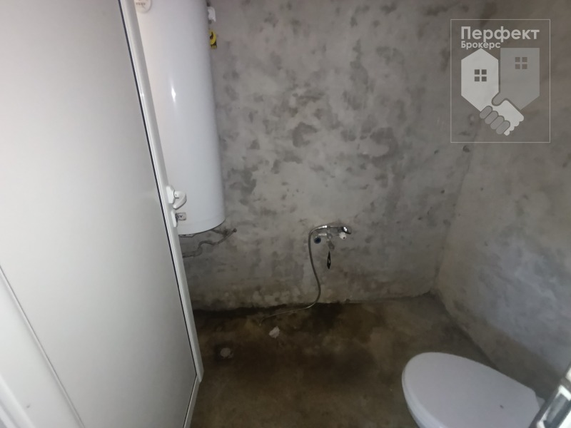 Продава КЪЩА, с. Владислав, област Велико Търново, снимка 12 - Къщи - 52603324