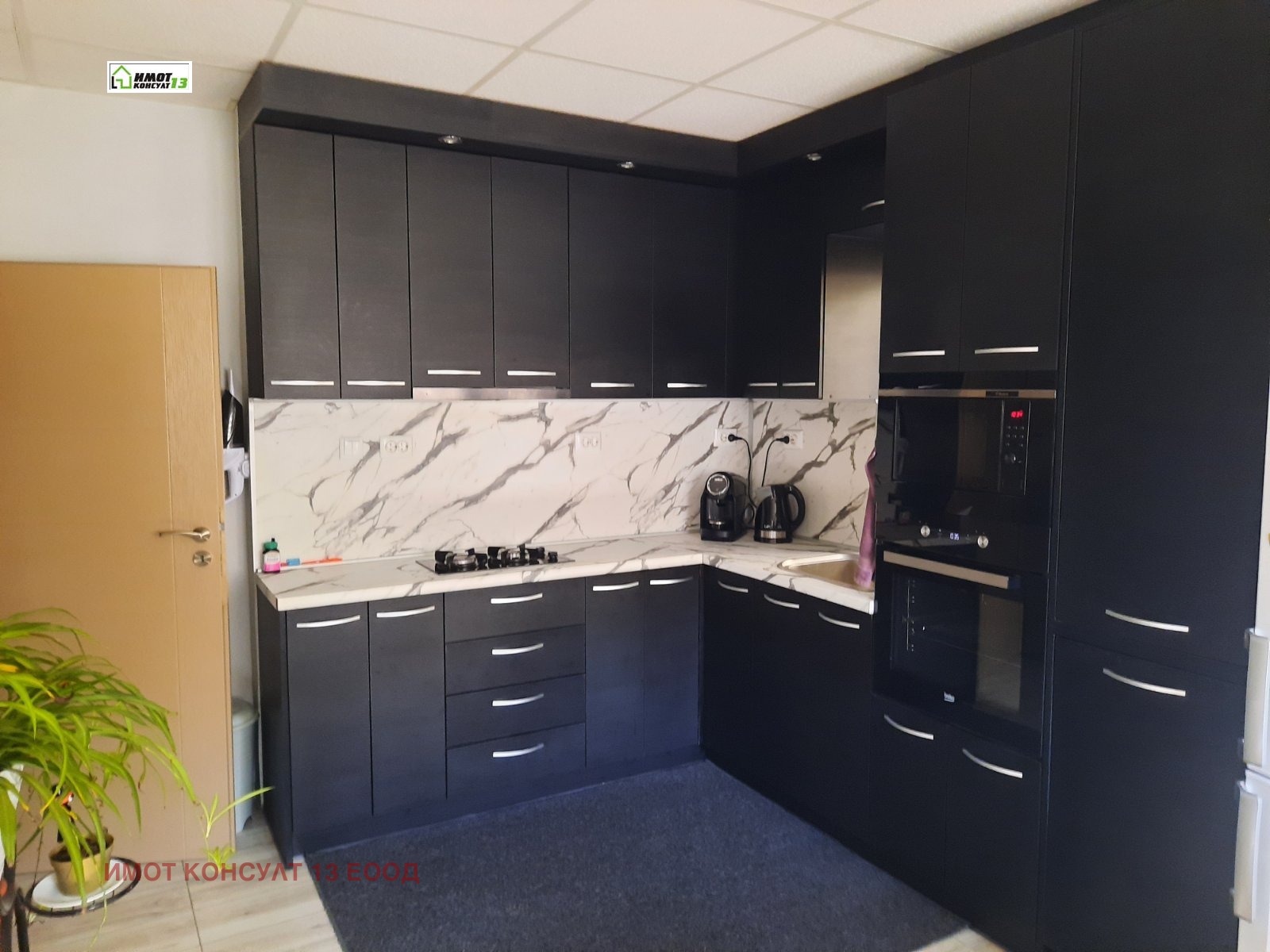Продава ЕТАЖ ОТ КЪЩА, гр. Плевен, Широк център, снимка 2 - Етаж от къща - 39694079