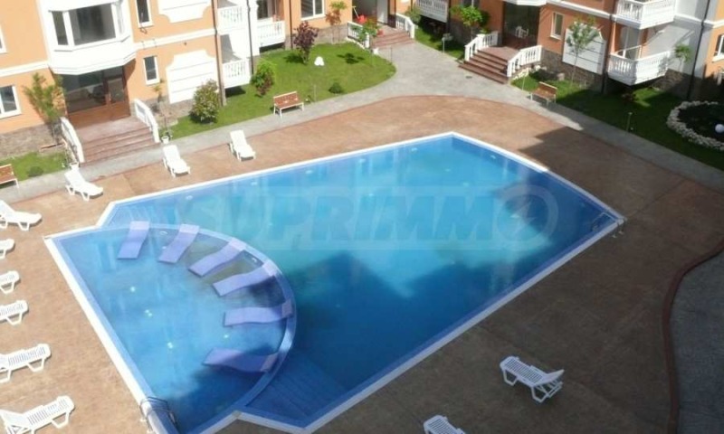 Продава  2-стаен, област Бургас, к.к. Слънчев бряг •  115 378 EUR • ID 84686171 — holmes.bg - [1] 