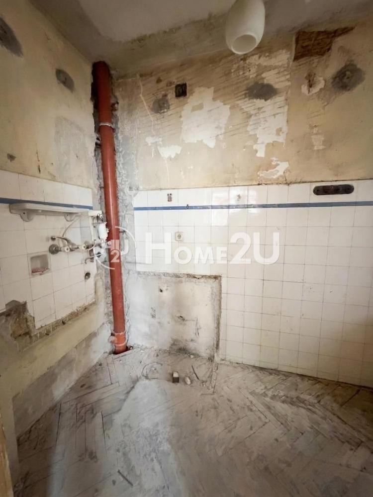 Продава 4-СТАЕН, гр. Варна, Гръцка махала, снимка 3 - Апартаменти - 56741430
