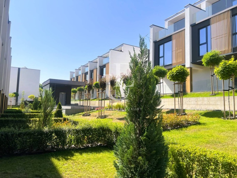 Te koop  Huis Sofia , Bojana , 161 m² | 48045209 - afbeelding [2]