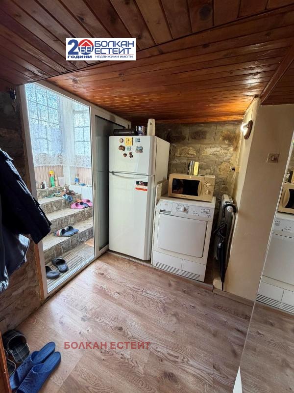 Продава КЪЩА, с. Добри дял, област Велико Търново, снимка 14 - Къщи - 52799613