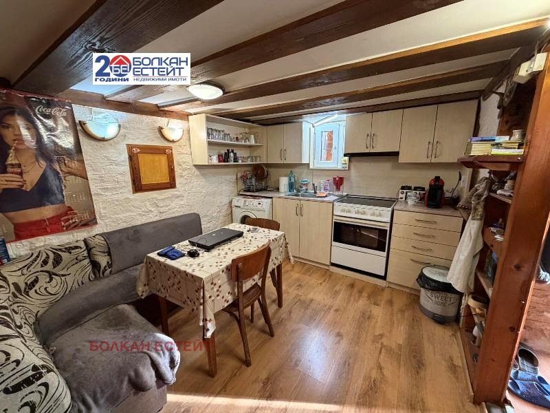 Продава КЪЩА, с. Добри дял, област Велико Търново, снимка 10 - Къщи - 52799613