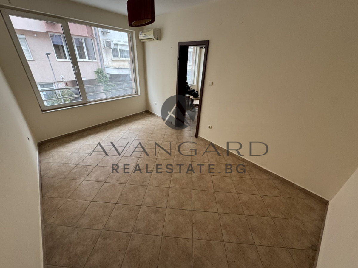 Продава 3-СТАЕН, гр. Пловдив, Кършияка, снимка 3 - Апартаменти - 54028902