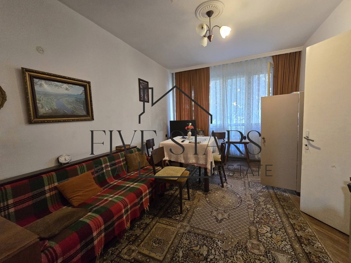 Продава 4-СТАЕН, гр. Добрич, Център, снимка 2 - Апартаменти - 52243788