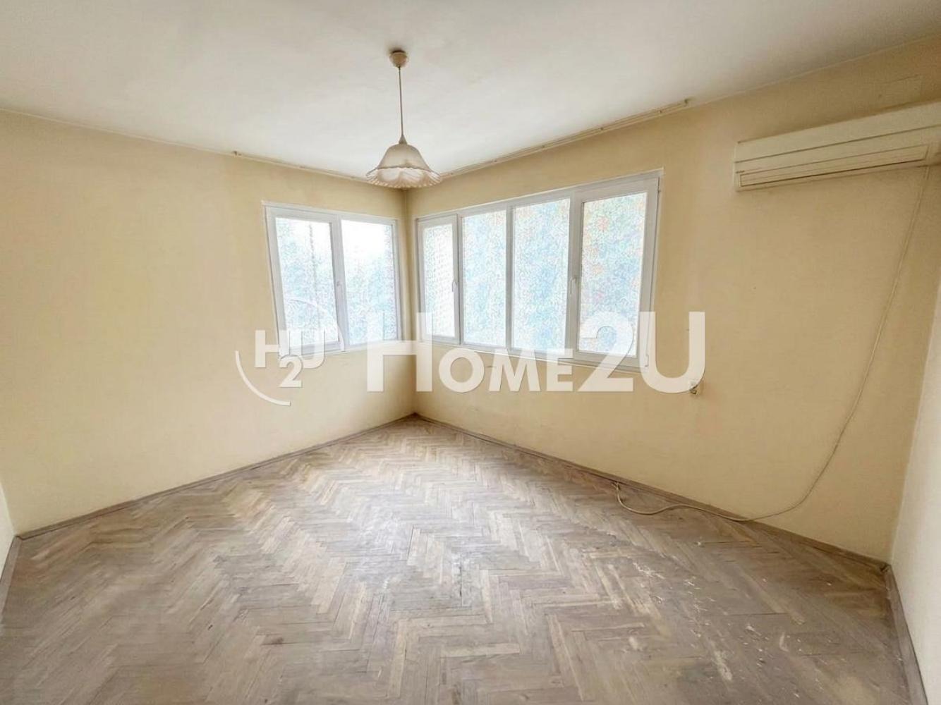 Продава 4-СТАЕН, гр. Варна, Гръцка махала