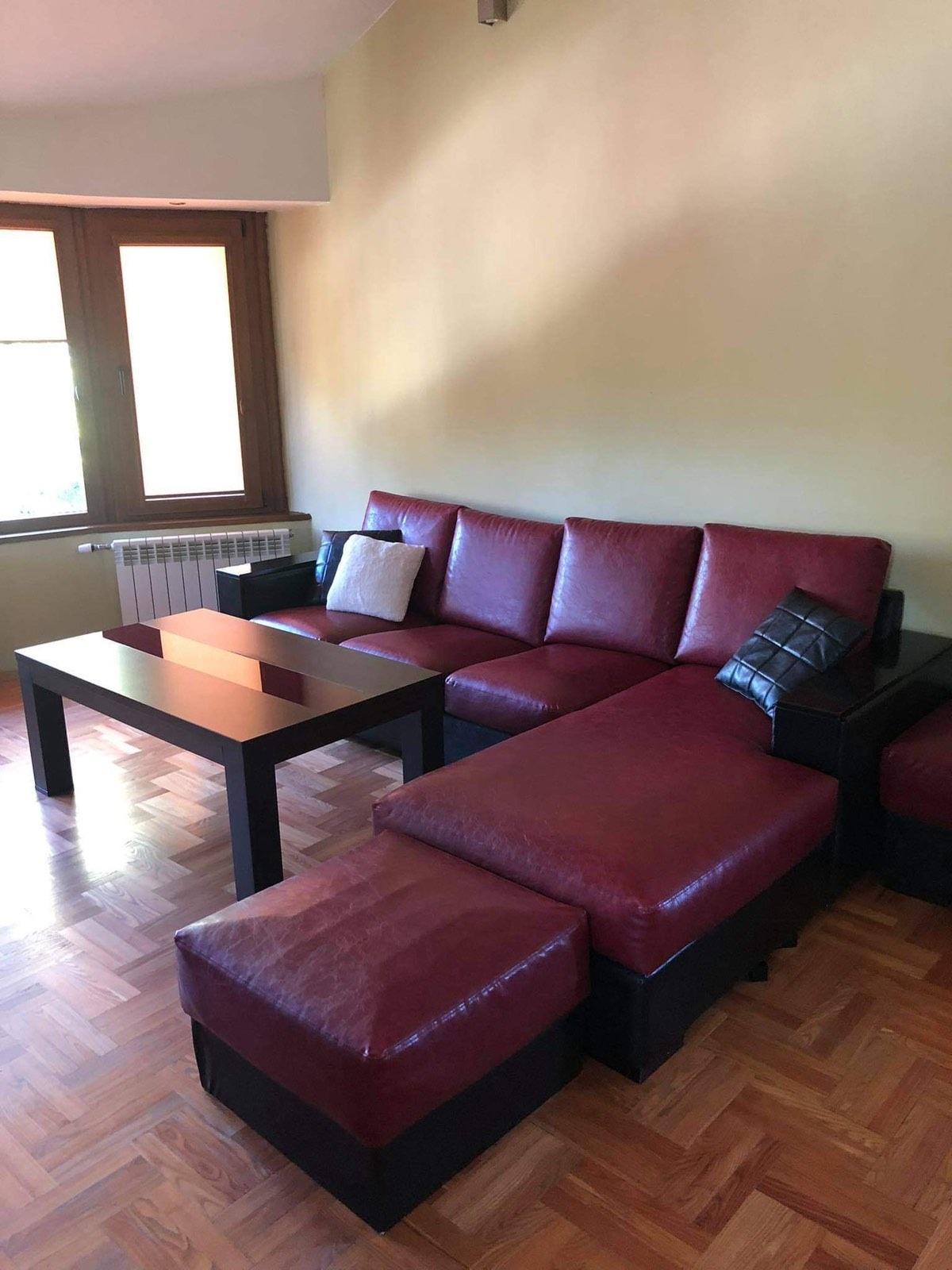 Продава ЕТАЖ ОТ КЪЩА, гр. Разград, Варош, снимка 2 - Етаж от къща - 55387706