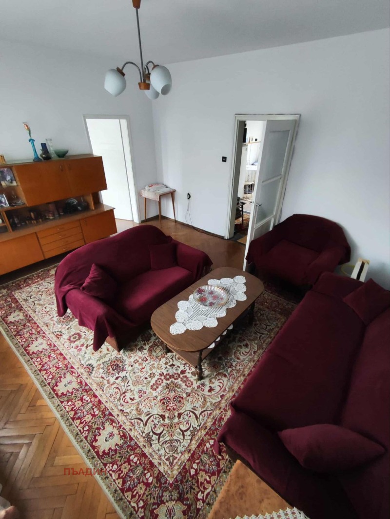 Продава 3-СТАЕН в град Пловдив, Кючук Париж - 85 кв.м / 120 000 € » 234 699.60 лв., ПЪЛДИН
