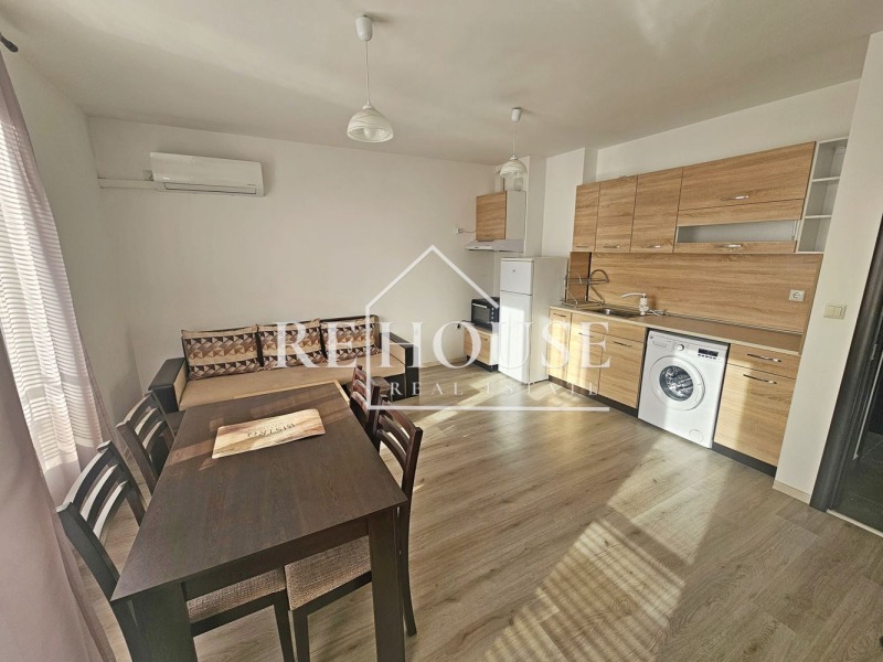 Продава 2-СТАЕН, град Варна, Гранд Мол • 164000 € / 320756.12 лв. • 83992188 1