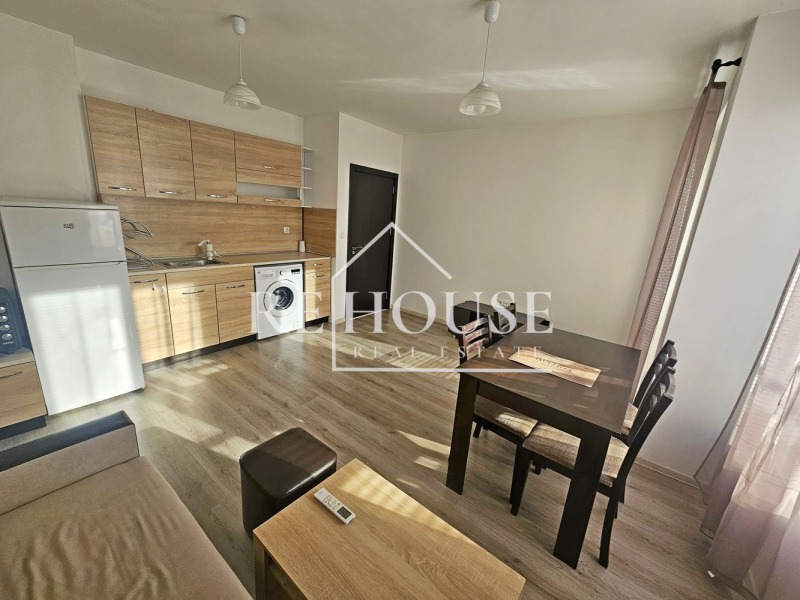 Продава 2-СТАЕН, гр. Варна, Гранд Мол, снимка 2 - Апартаменти - 52443414