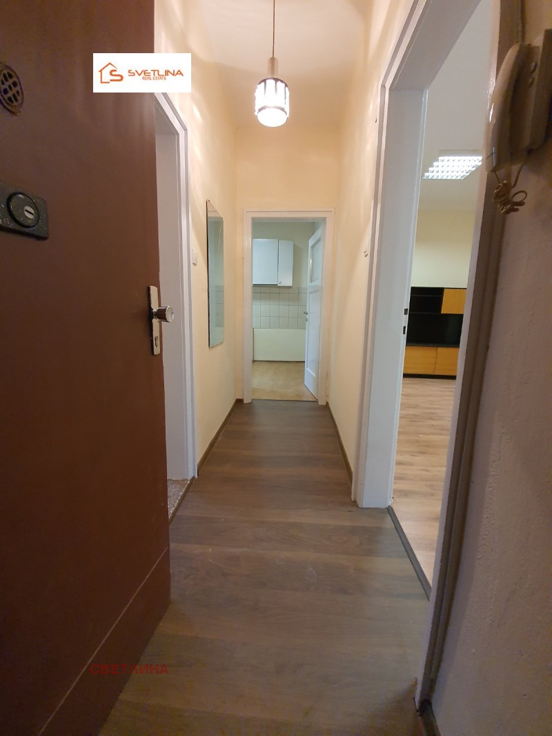 Продава 4-СТАЕН, гр. София, Център, снимка 5 - Апартаменти - 52685931