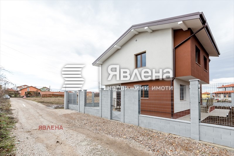 Till salu  Hus region Sofia , Bojuristje , 160 kvm | 99320635 - bild [4]