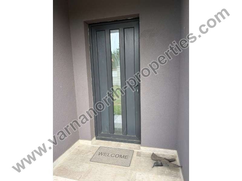 Продава КЪЩА, с. Соколово, област Добрич, снимка 13 - Къщи - 52951771