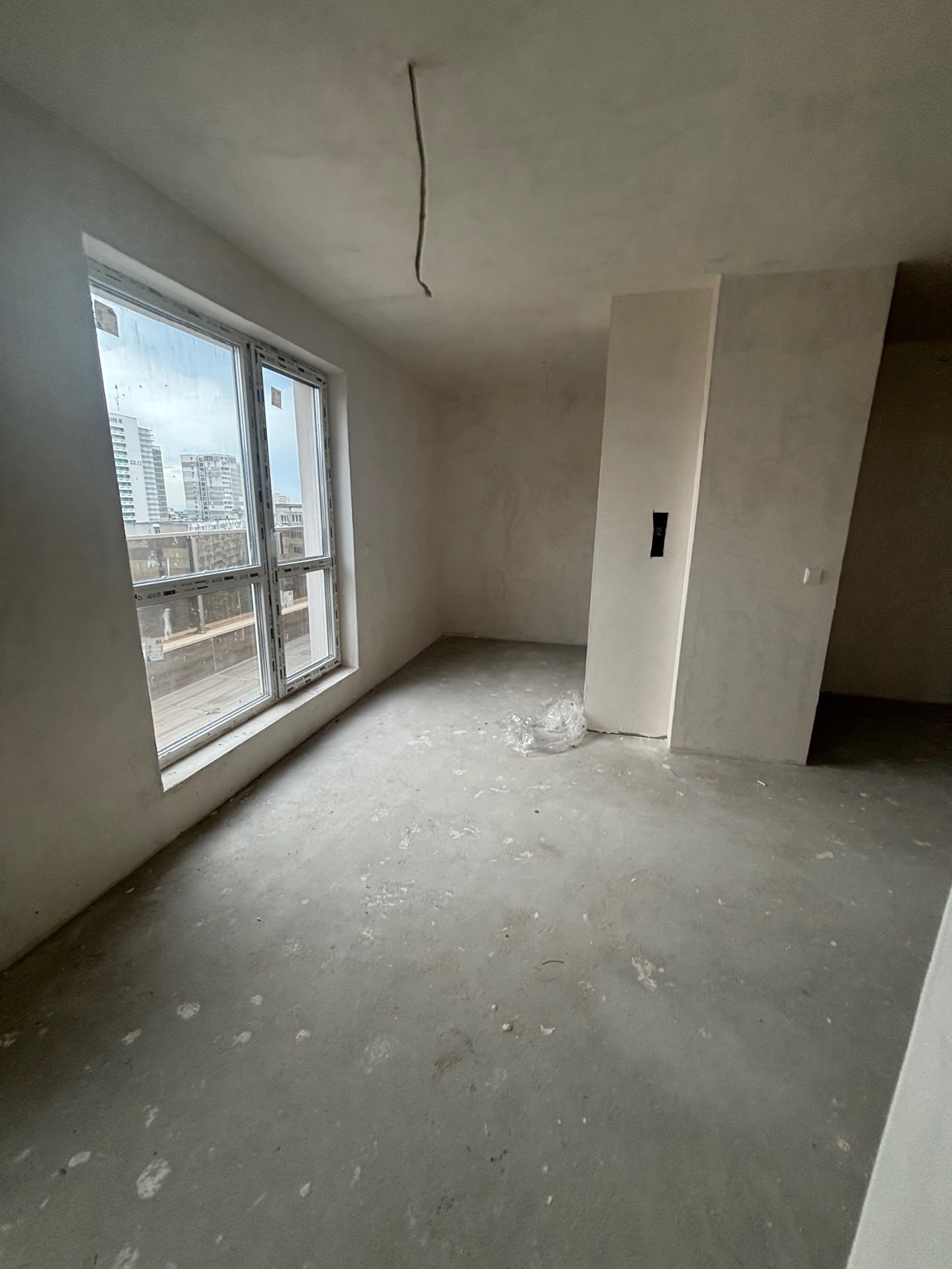 Продава 1-СТАЕН, гр. Варна, Левски 1, снимка 2 - Апартаменти - 56613451