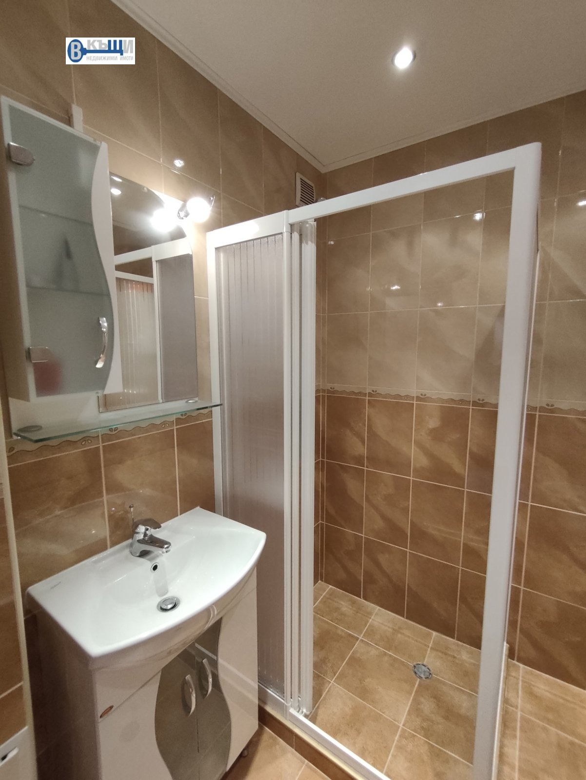 Продава 2-СТАЕН, гр. Велико Търново, Зона Б, снимка 6 - Апартаменти - 55221261